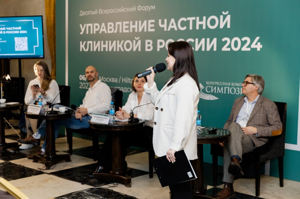 photo_5463287482884936321_y (1).jpg