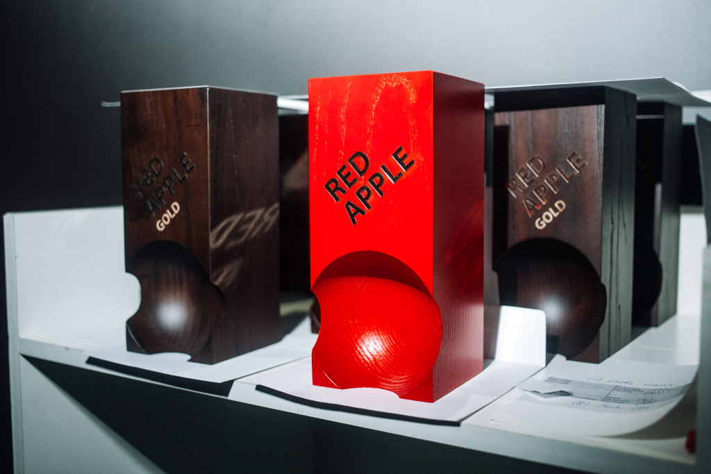 ���� Red Apple.png